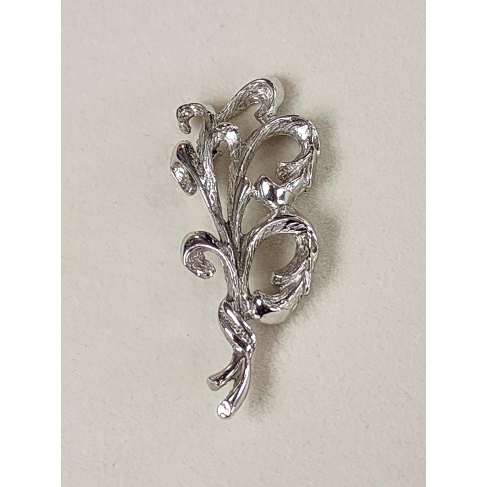 54 Yr Old JUDY LEE Signed Brooch Pin Silver Tone Floral Design Vintage FREE $HIP